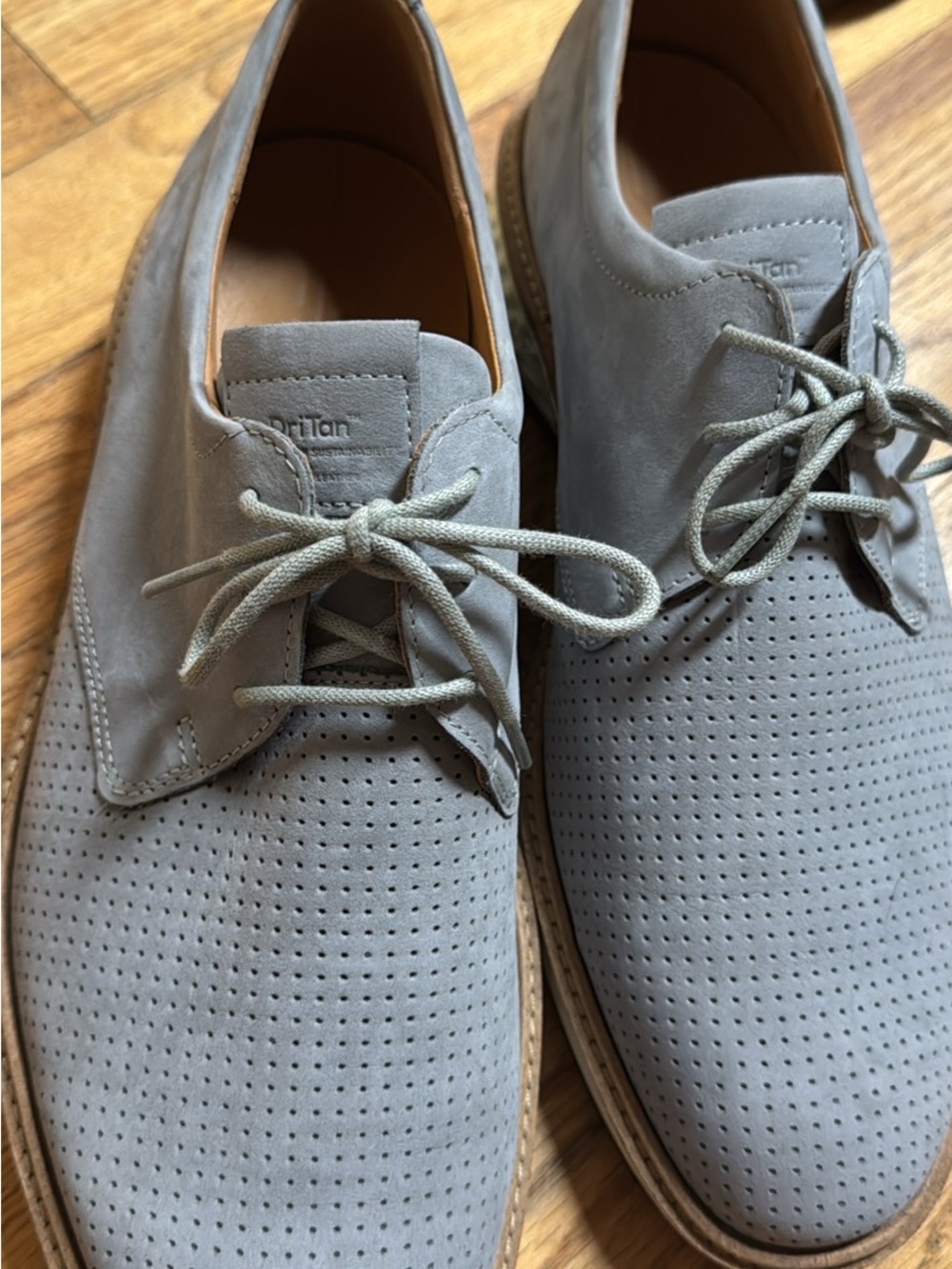 Ecco Men's Light Gray Suede Perforated Chukka Boots